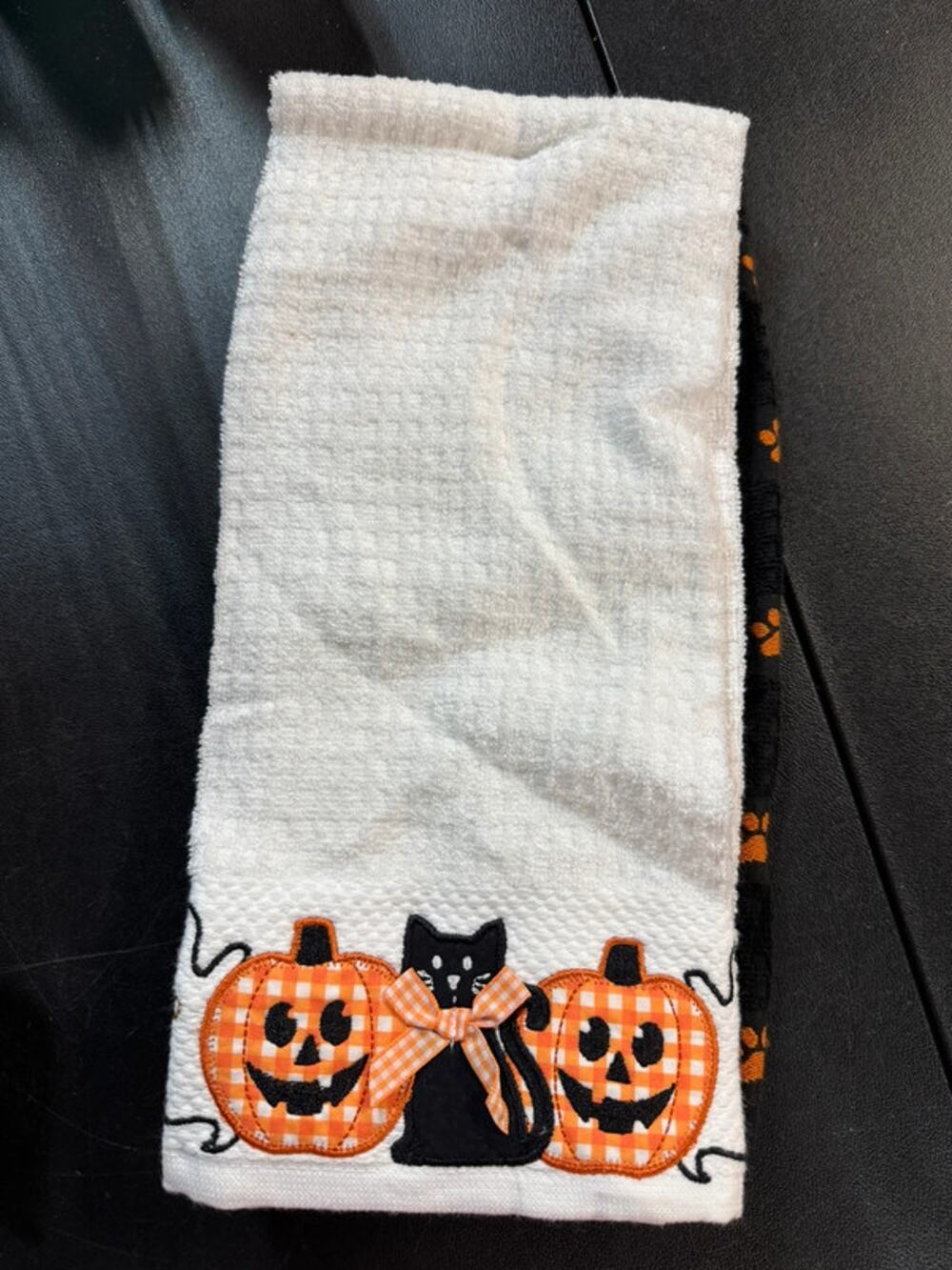 The Farmhouse by Rachel Ashwell 3 Pack of Halloween Cat Hand Towels